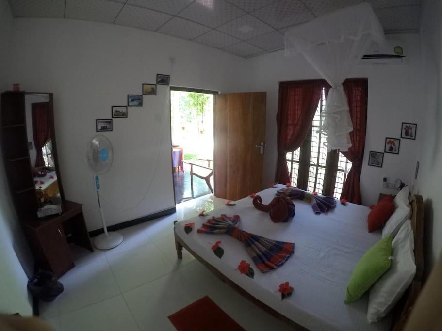 Sigiriya Village Home Stay Extérieur photo